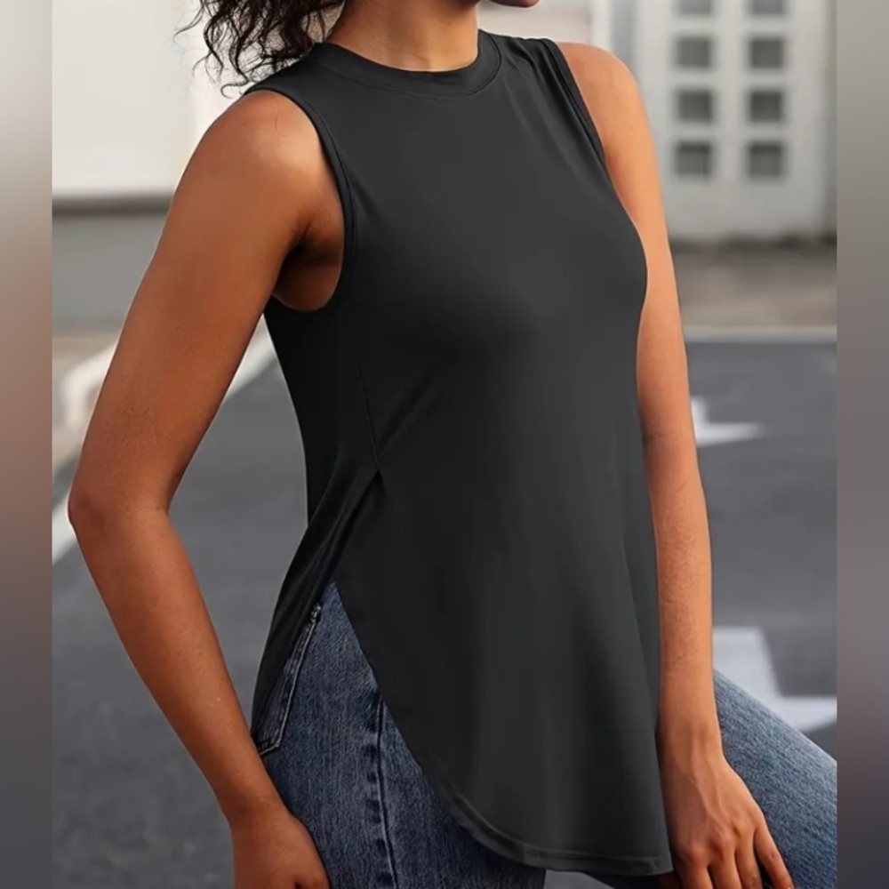Women Black Mock Neck Sleveless Slit Long Top